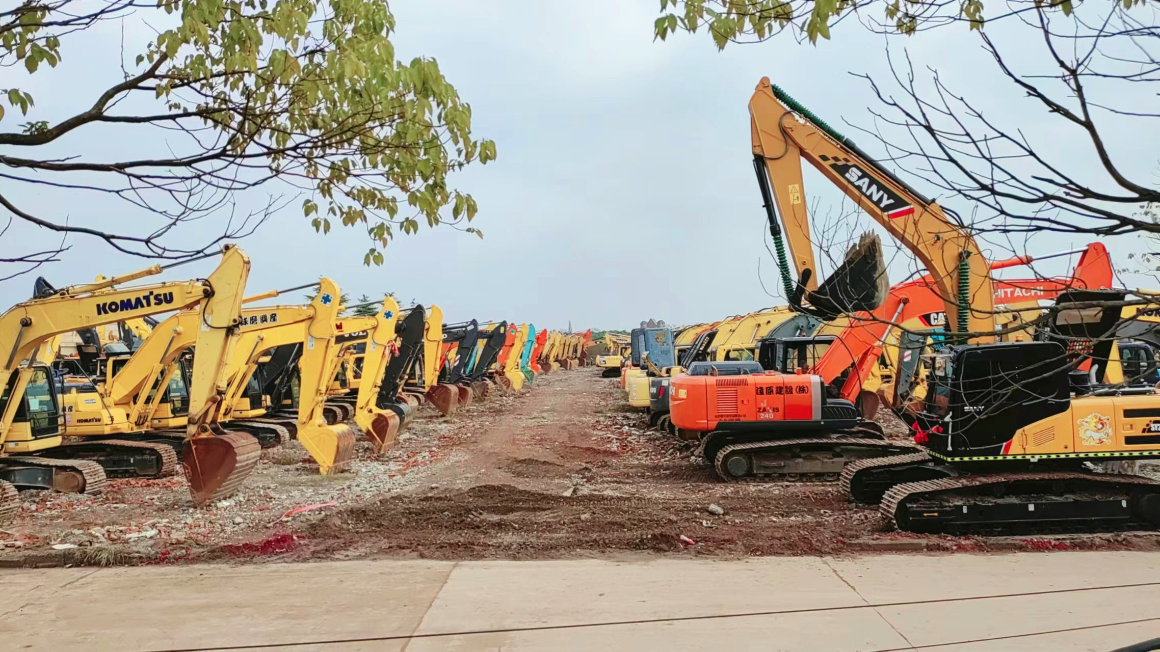 quality Used Excavator Digger factory