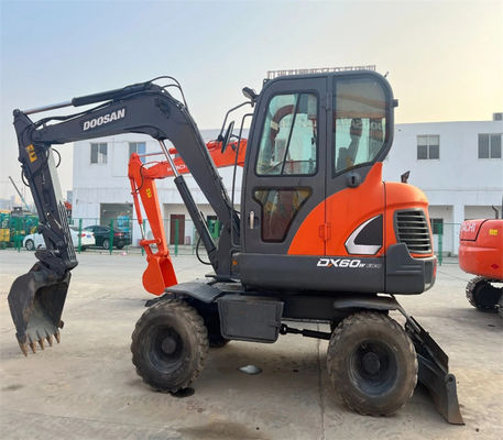 Secondhand Doosan Hydraulic Excavator Pre Owned Excavator 7530mm Radius